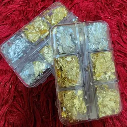 Cajitas de papel oro y plata