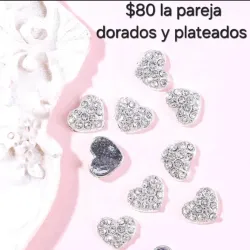 Corazones metálicos por parejas