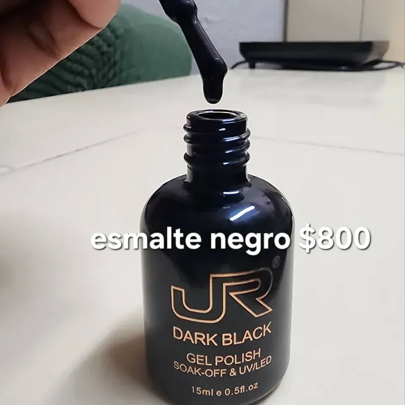Esmalte negro
