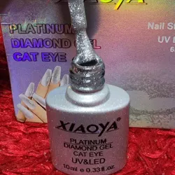 Esmalte ojo de gato
