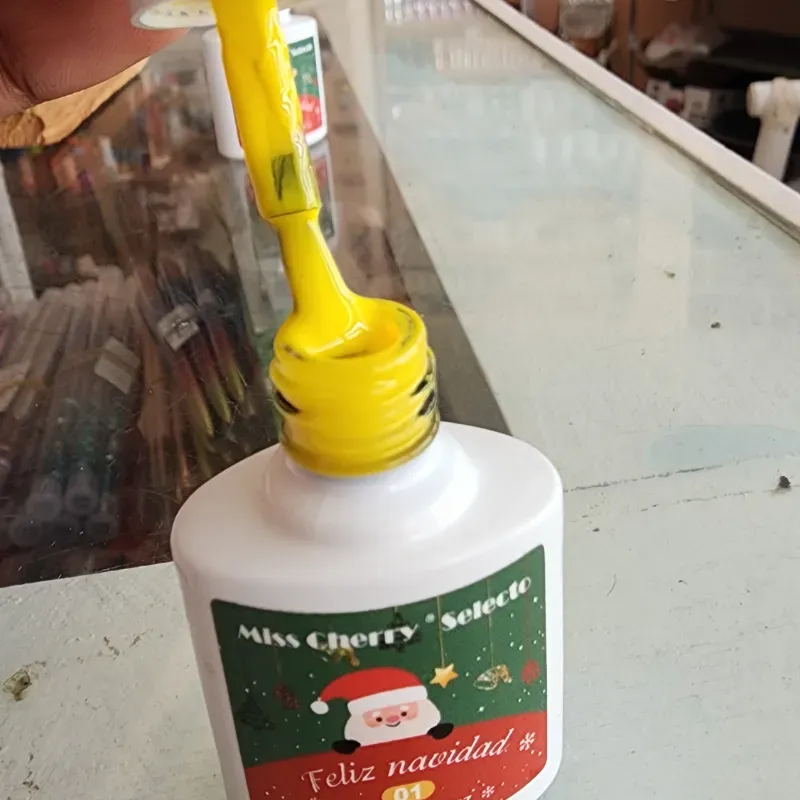 Esmaltes Miss cherry 