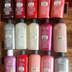 Esmaltes naturales por pomitos