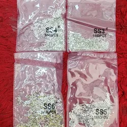 Piedras swarovski tornasol y plateada