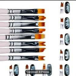 Set de 8 pinceles para diseño