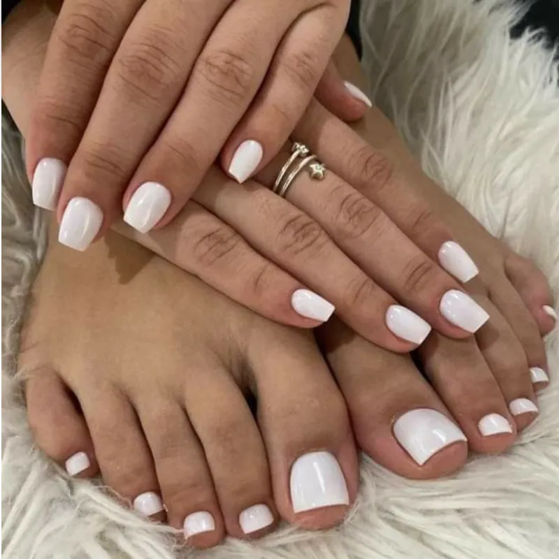 Manicure en Gel + Pedicure en Gel 