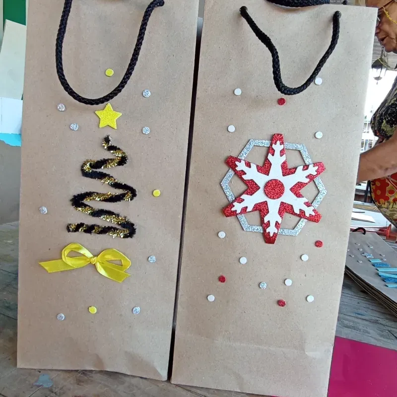 Bolsas navideñas para botellas
