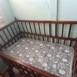 Cuna de madera 