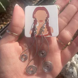 Aretes de espiral largos