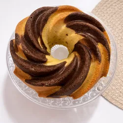 Tarta húmeda  de chocolate y vainilla