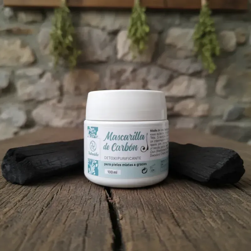 Mascarilla Facial de Carbón activado