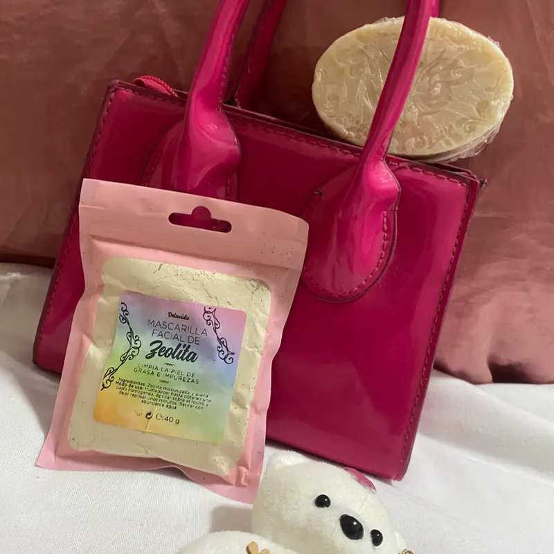 Mascarilla Facial de Zeolita 