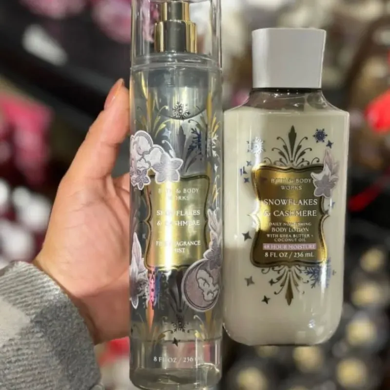 Body splash & Body Lotion Set— ❄️Snow Flakes and Cashmere✨— by Bath and Body Works ✨❄️