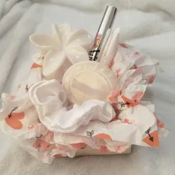 Caja de regalo Milky glam ✨🤍