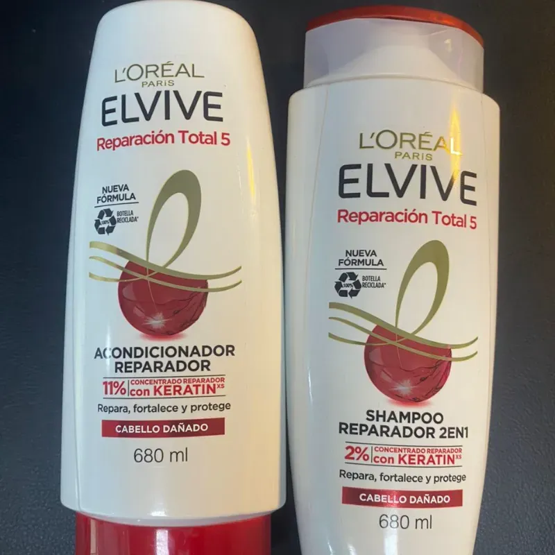 L’Oréal Paris Elvive Reparación Total 5 Shampoo Reparador 2 en 1 + Acondicionador Reparador