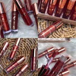 ✨ Lip Gloss Betty Beauty – Shine Gloss ) ✨