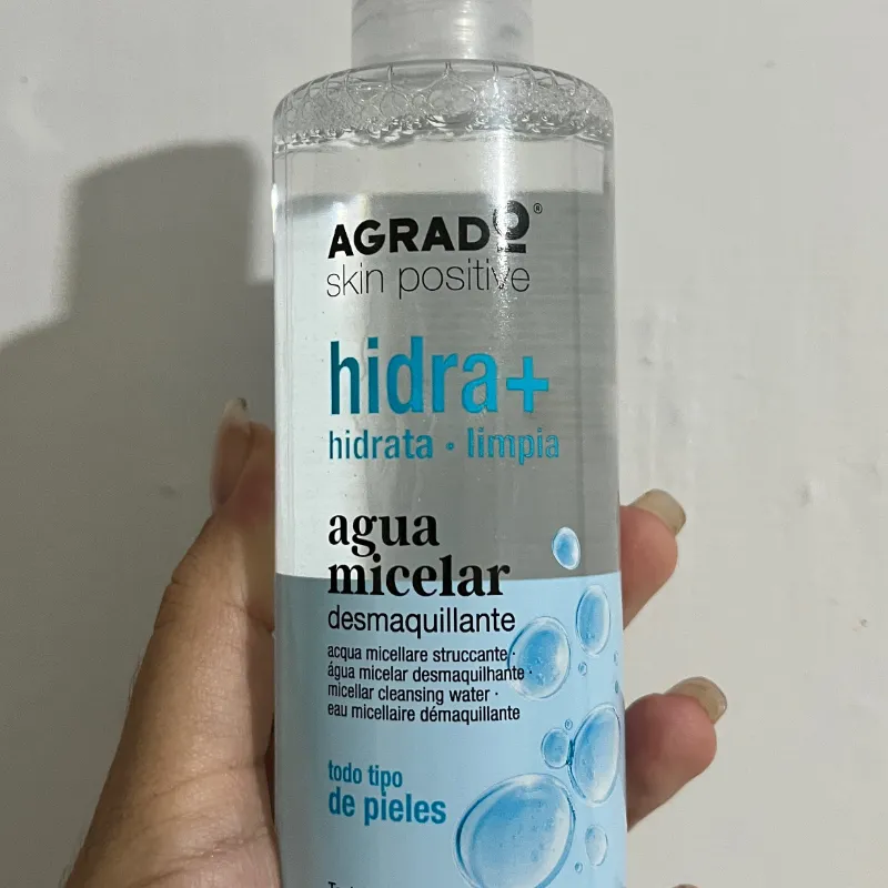 Agua micelar