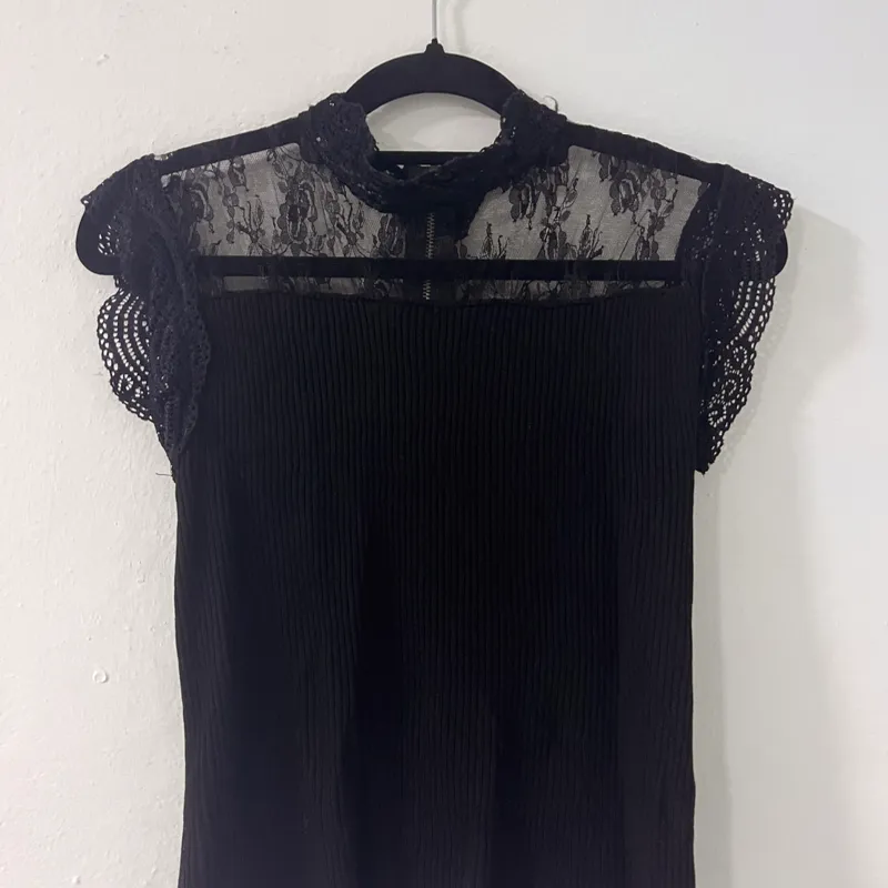 Blusa negra