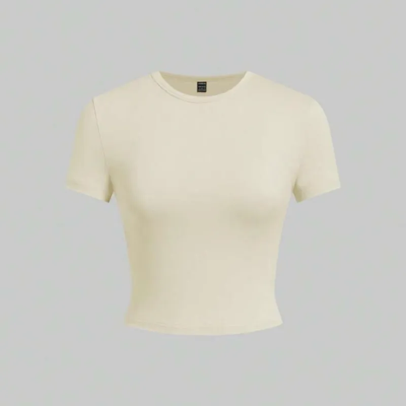 Pullover básico crema