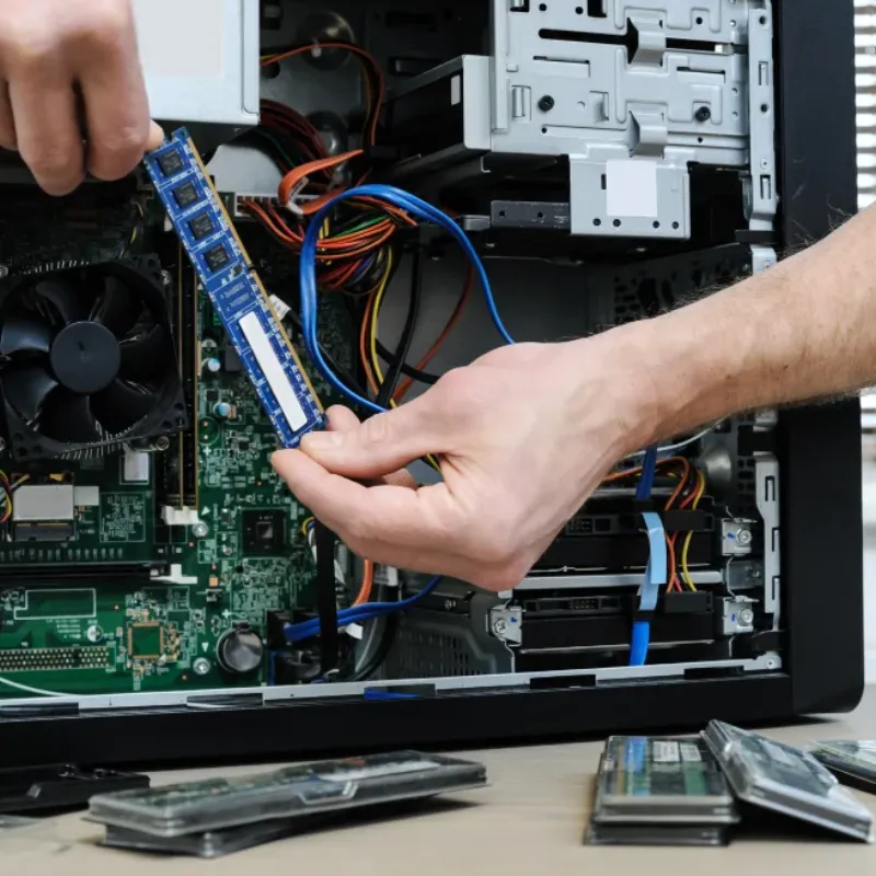 Mantenimiento a Computadoras 🖥️ y 💻 