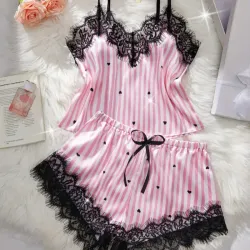 Pijama rosa de 2 piezas con estampado de corazón