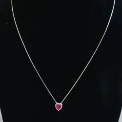 Cadena de Corazón Rojo