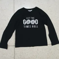 Enguatada Negra de Flores Blancas