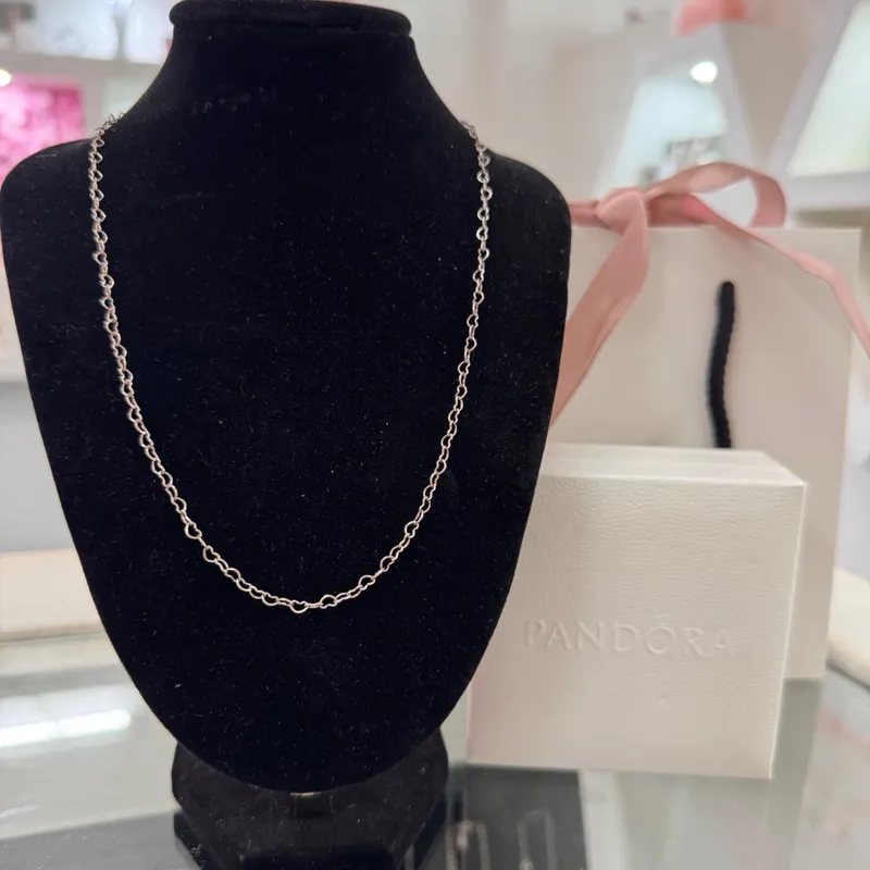 Collar Eslabones de Corazón