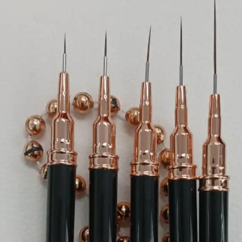 AE1>Pincel 07mm con Tapa 