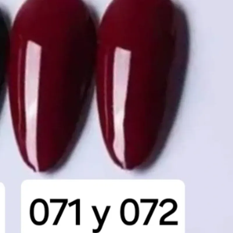 ESMALTE ROJO 071 y 072