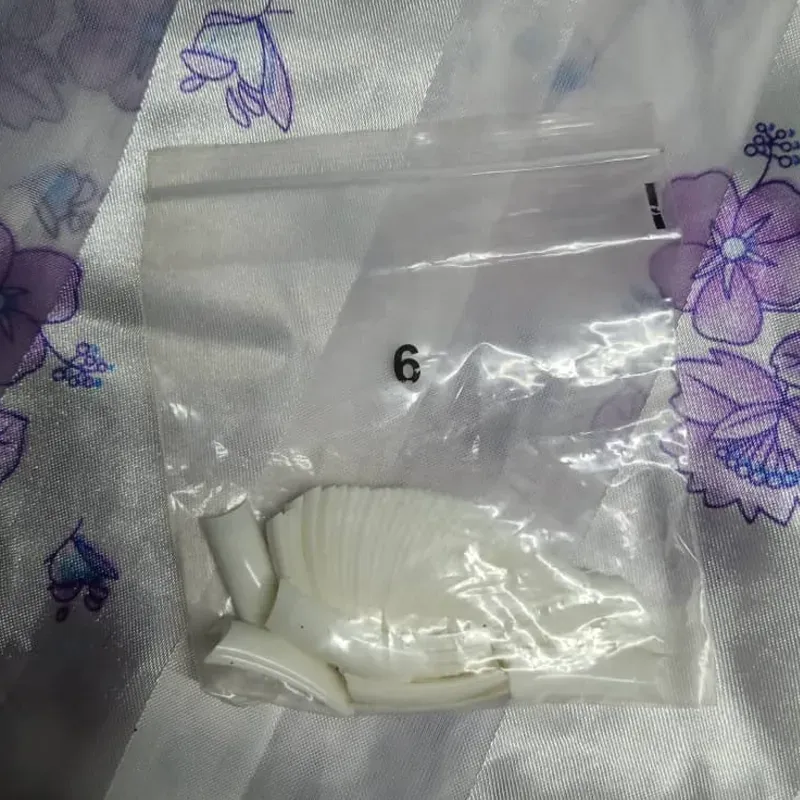 H1 Uñas Cuadradas Blanca #6