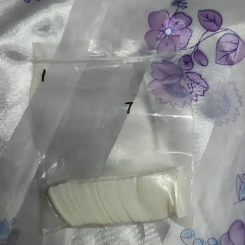 H1 Uñas Cuadradas Blanca #7