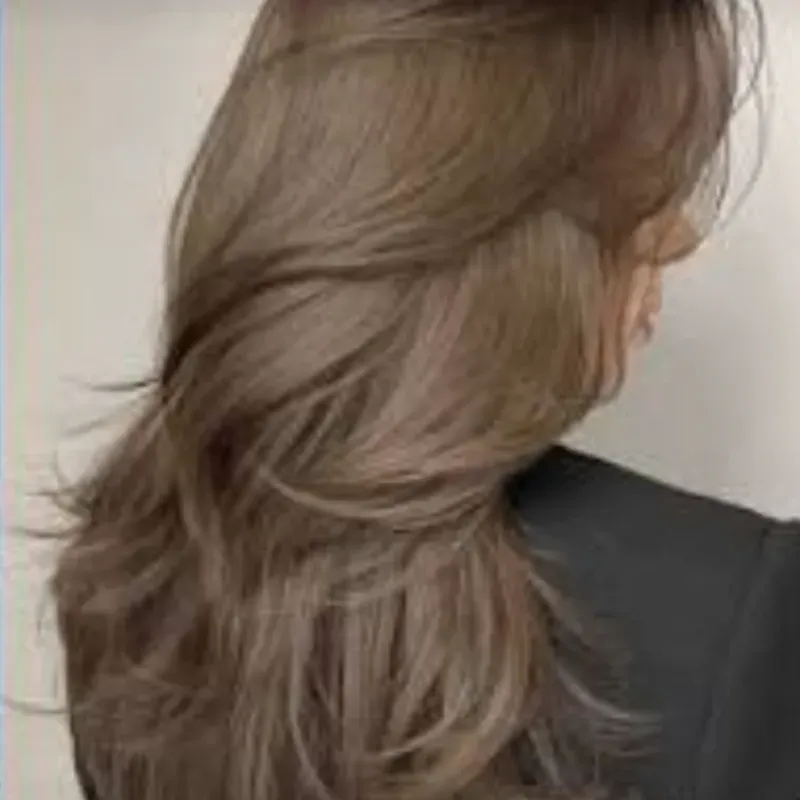 Tinte7-11NC RUBIO MEDIANO CENIZA INTENSO   