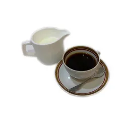CAFÉ CON LECHE / COFFE WITH MILK