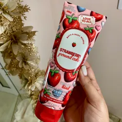 Strawberry Pound Cake