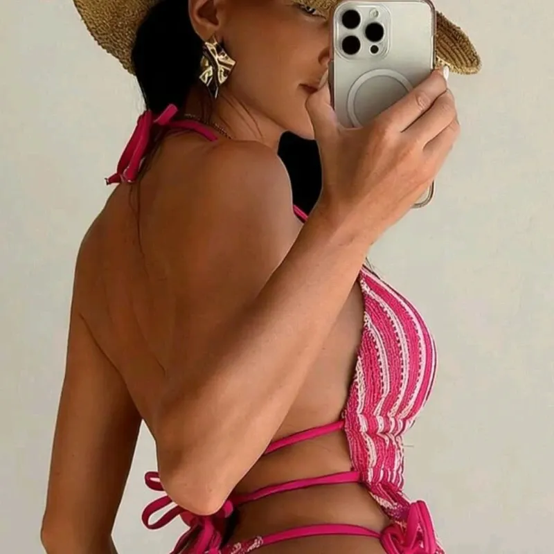 Bikini rojo lista blancas talla S