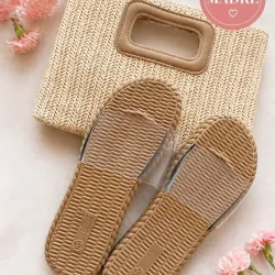 Cartera beige y chancletas silicon talla 37.5