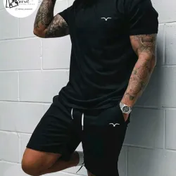 Conjunto de short y pullover para hombre talla M