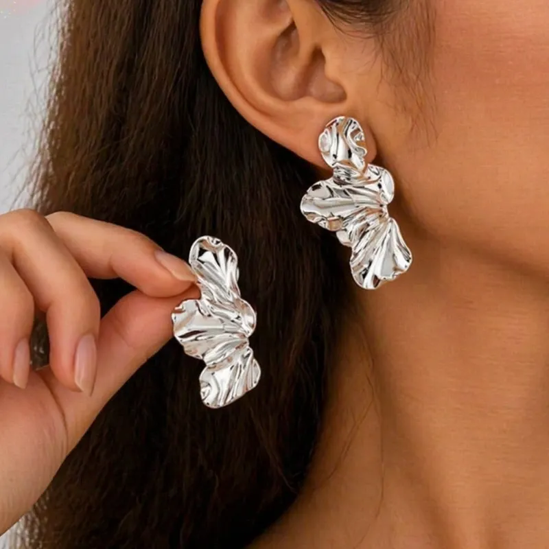 Set de aretes hoja plateado