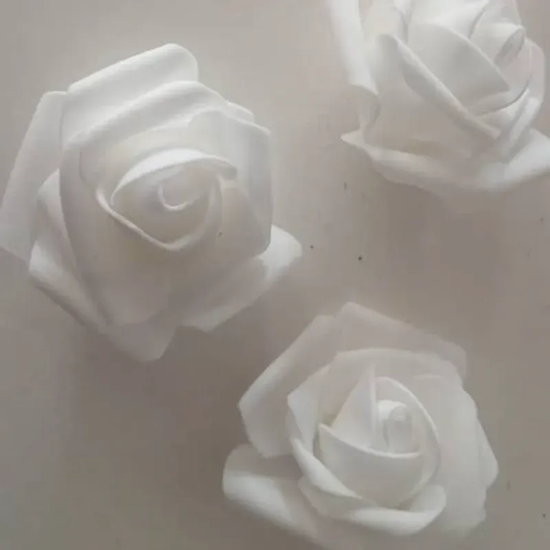 Flor blanca de foami 