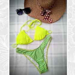 Bikini 