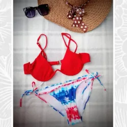 Bikini 
