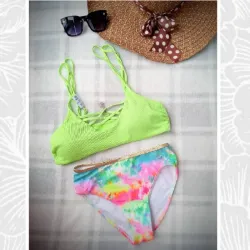 Bikini 