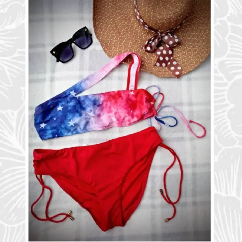 Bikini 