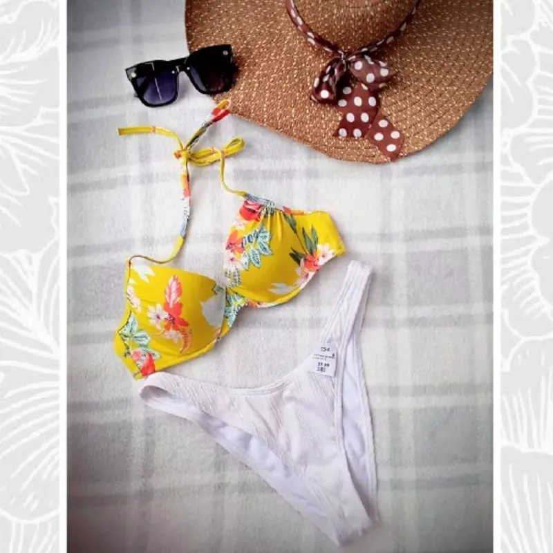 Bikini 