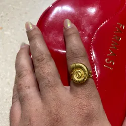 Anillos ajustables dorado caracol