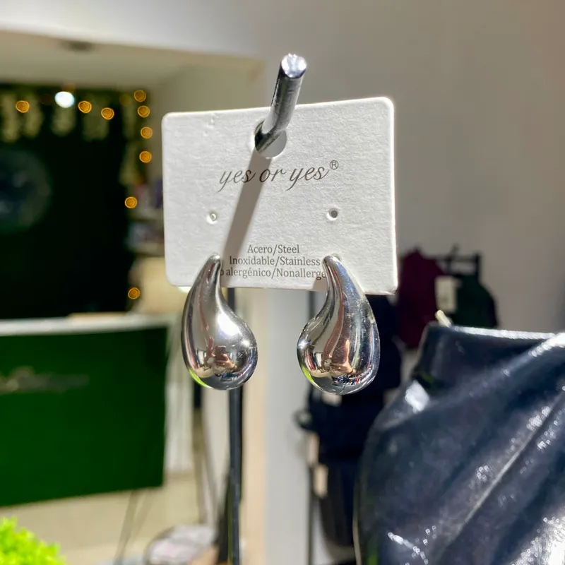 Aretes Gotas (semicirculares)