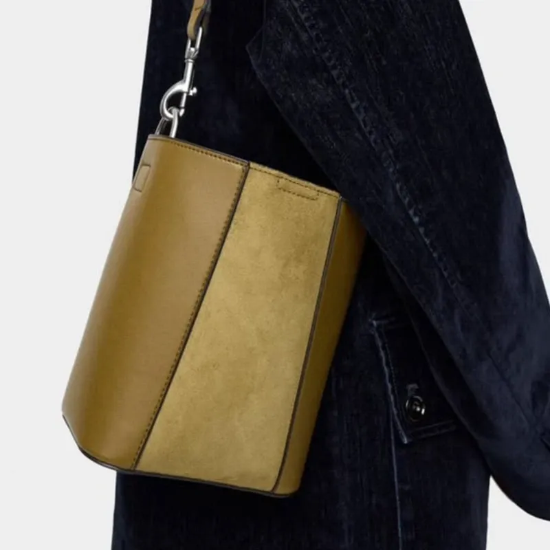 Bandolera de Mujer Estilo Cubo