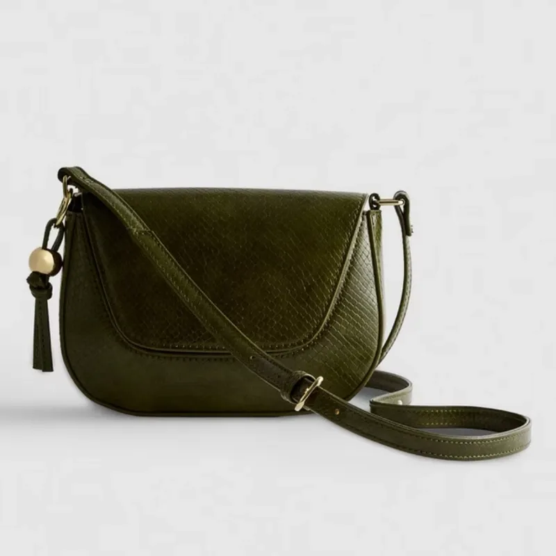Bandolera Pequeña con Solapa