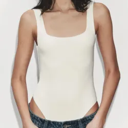 Body Elástico Escote Cuadrado