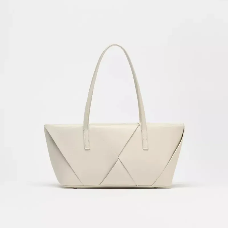 Bolso alargado entrelazado 